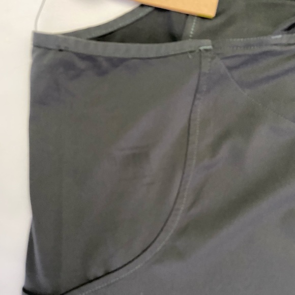 Woolrich Women’s Activewear Top Size XLarge - Picture 6 of 6